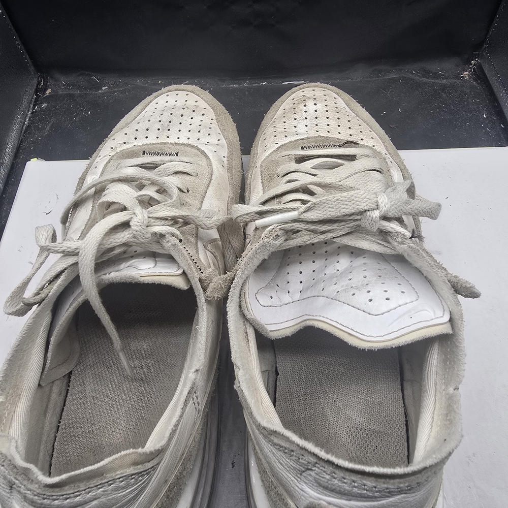 Nike Men's Beige and White Sneakers - Picture 3 of 7